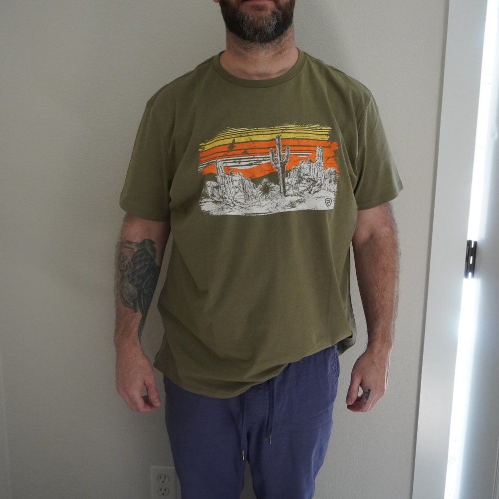 New Men's T-Shirt - XL - Picture 3 of 5